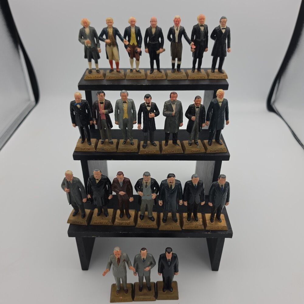 Lot of 24 Vintage Marx Toys U.S. Presidents Hand-Painted Figurines